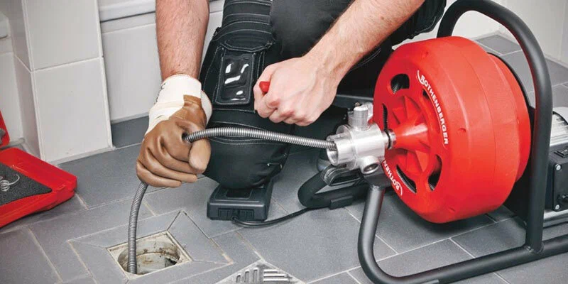 Lake Forest Fixture installation